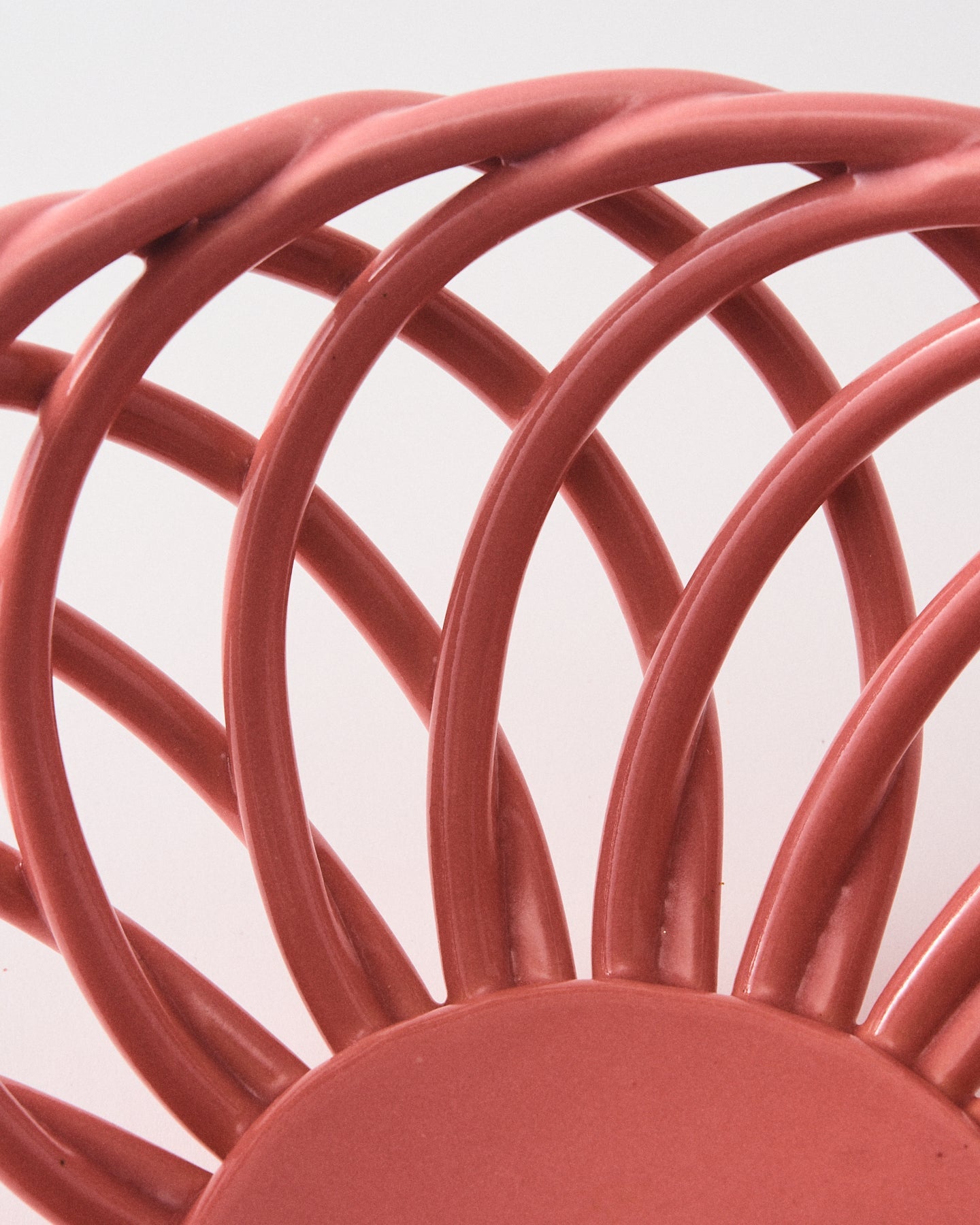1960s Italian Ceramic Rose Pink Woven Bowl